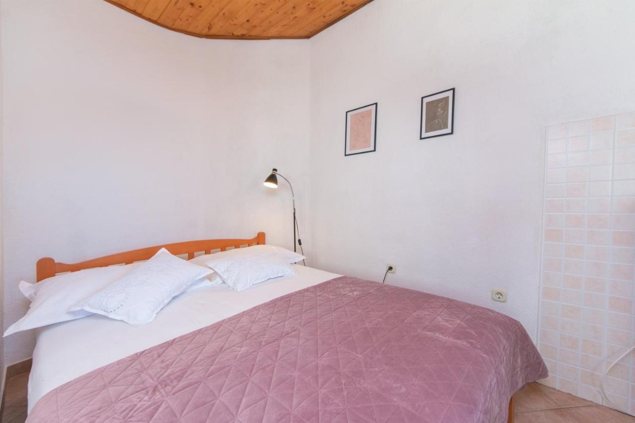 Apartments By The Sea Zivogosce - Blato, Makarska - 1057 Blato  Extérieur photo