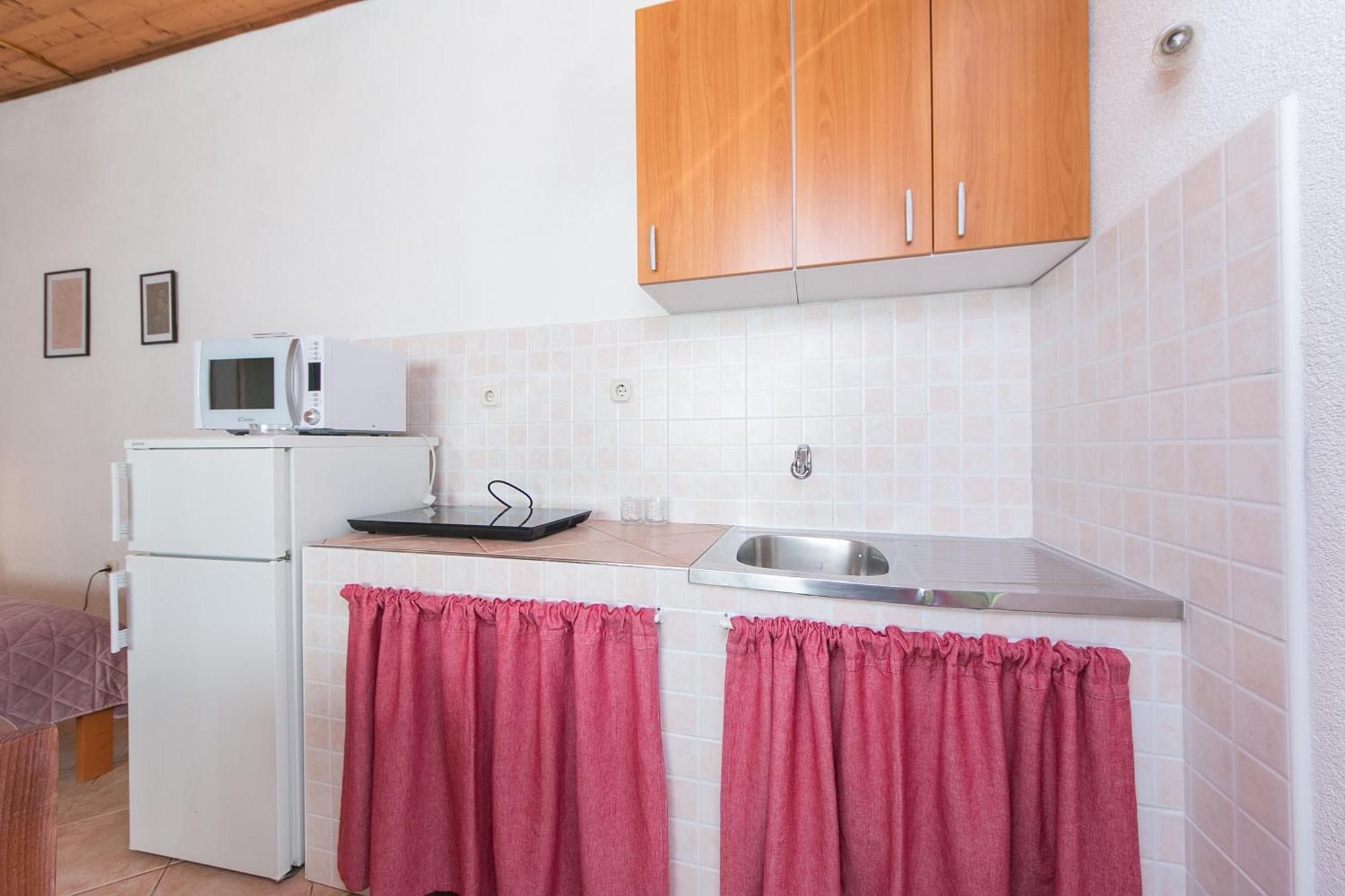 Apartments By The Sea Zivogosce - Blato, Makarska - 1057 Blato  Chambre photo