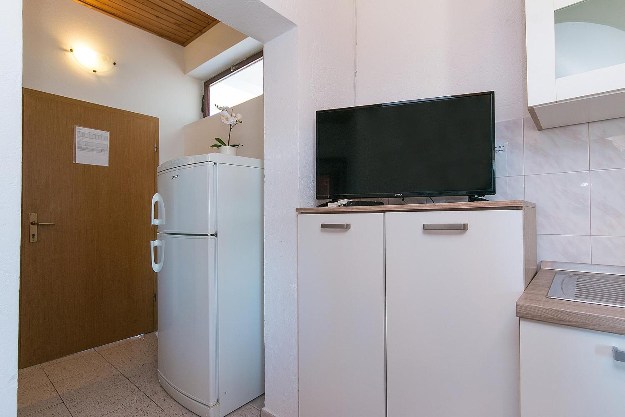 Apartments By The Sea Zivogosce - Blato, Makarska - 1057 Blato  Chambre photo