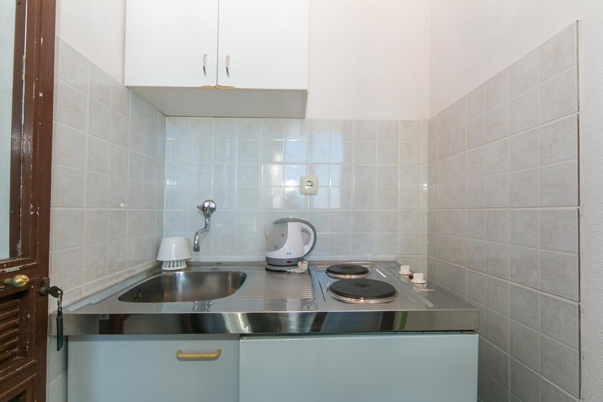 Apartments By The Sea Zivogosce - Blato, Makarska - 1057 Blato  Chambre photo